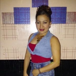 Meet your Posher, Sandy